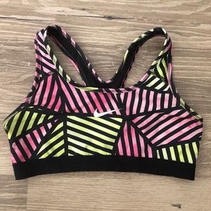 Nike Geometric Sports Bra